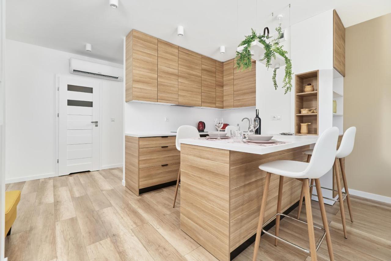 Villa Nova Lux Apartment Wroclaw Kowale By Noclegi Renters Exterior photo